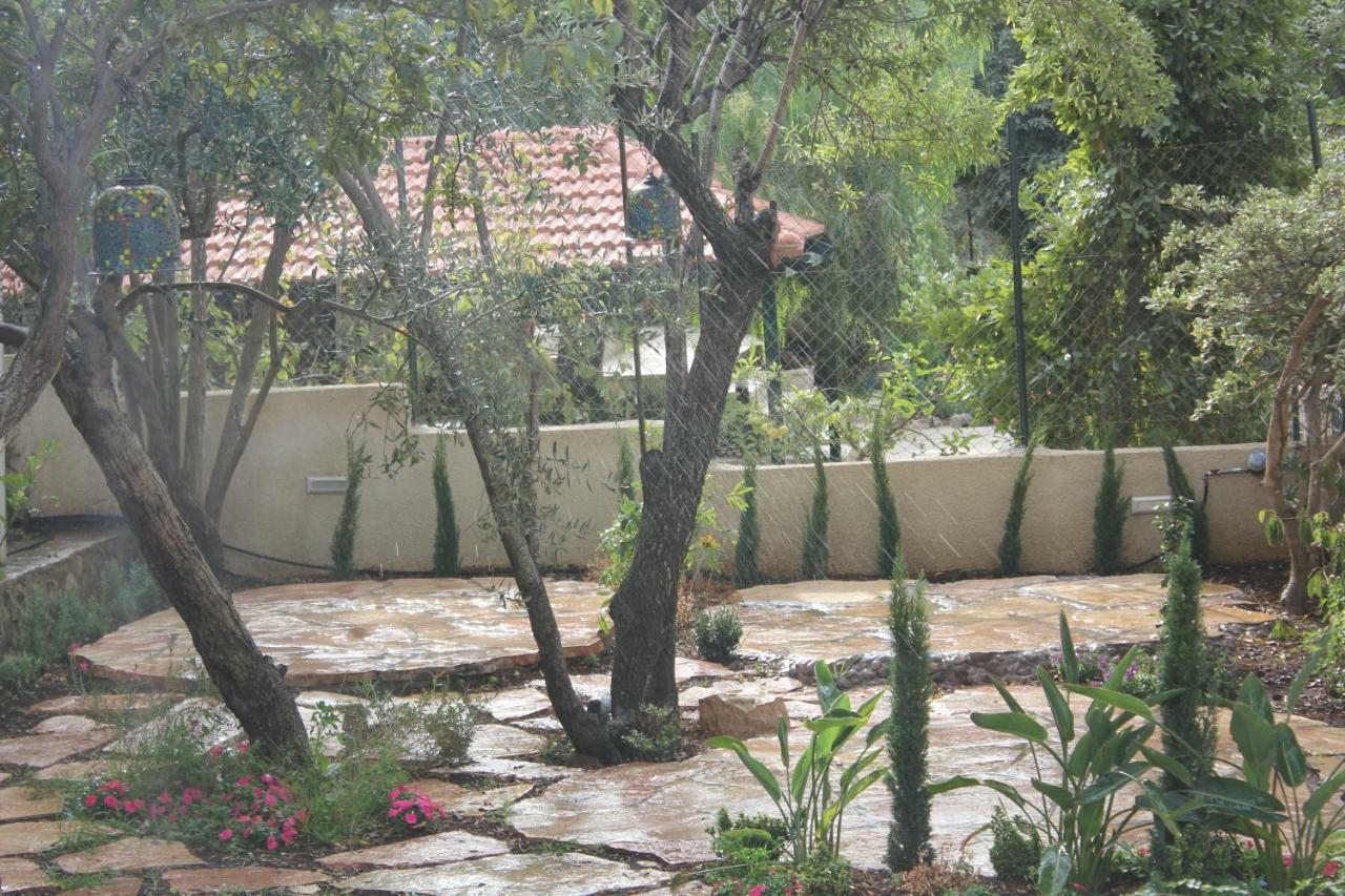 Lavender Boutique Hotel Ramallah Exterior foto
